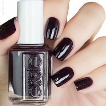 Лак для ногтей ESSIE Velvet Voyeur 732